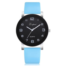 Load image into Gallery viewer, Classic Women's Watches Casual Clock